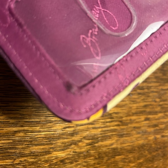 Vera Bradley wallet with turn clasp - Picture 4 of 7